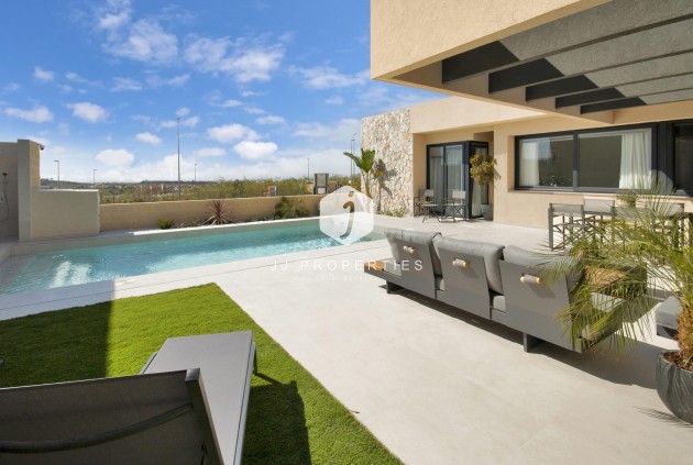 Obra nueva - Villa -
Banos y Mendigo - Altaona Golf