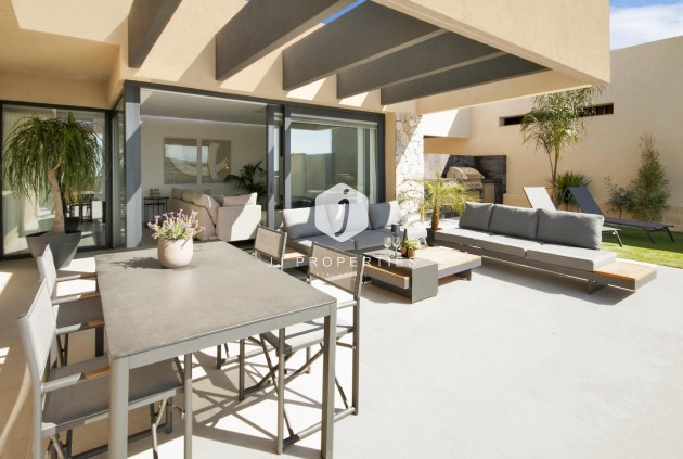 Obra nueva - Villa -
Banos y Mendigo - Altaona Golf