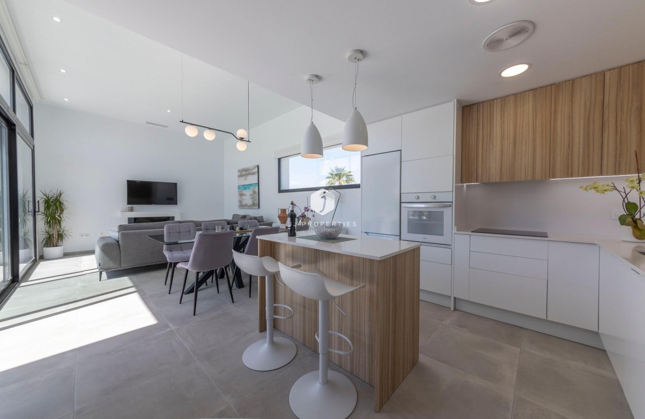 Obra nueva - Villa -
Calasparra - Coto Riñales