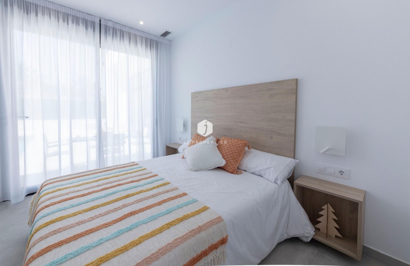 Obra nueva - Villa -
Calasparra - Coto Riñales