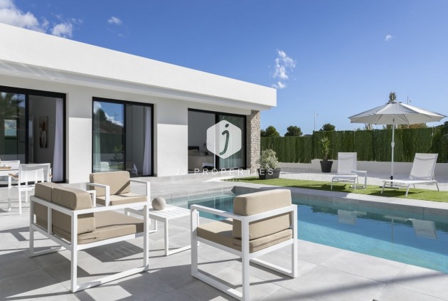 Obra nueva - Villa -
Calasparra - Coto Riñales