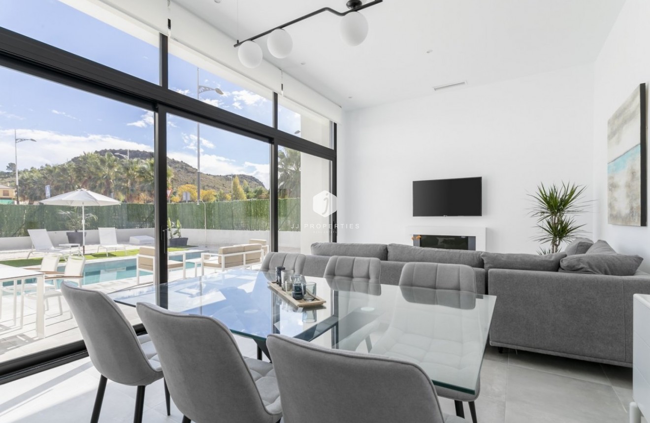 Obra nueva - Villa -
Calasparra - Coto Riñales