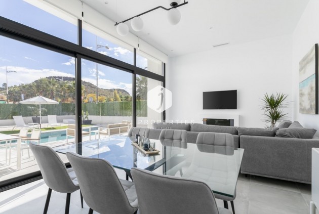 Obra nueva - Villa -
Calasparra - Coto Riñales