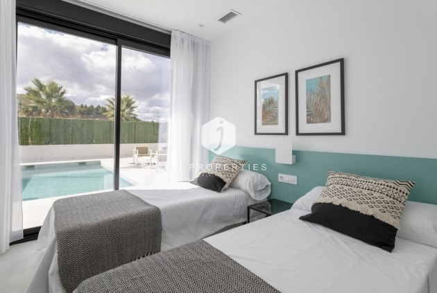 Obra nueva - Villa -
Calasparra - Coto Riñales