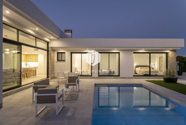 Obra nueva - Villa -
Calasparra - Coto Riñales