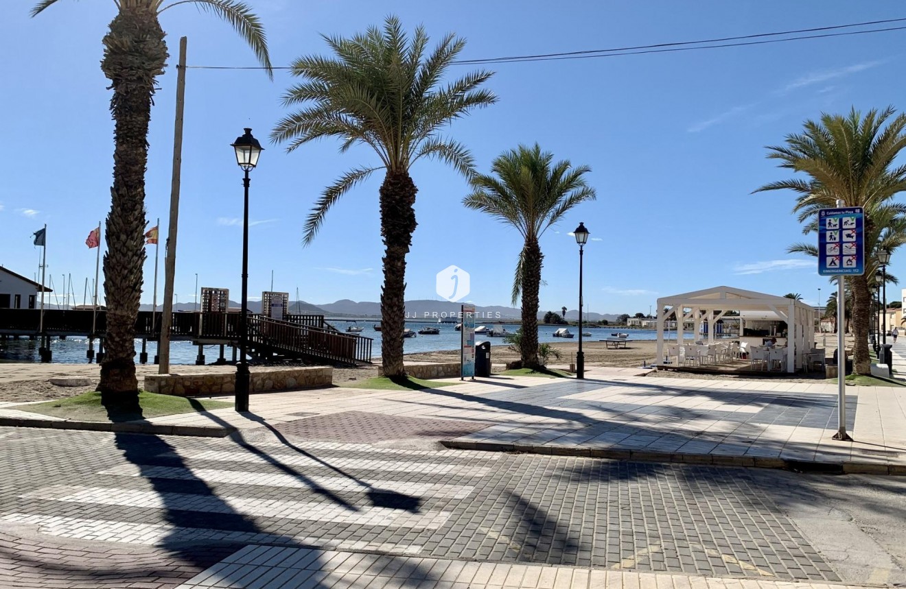 Obra nueva - Villa -
Los Alcazares - Playa la Atascadera