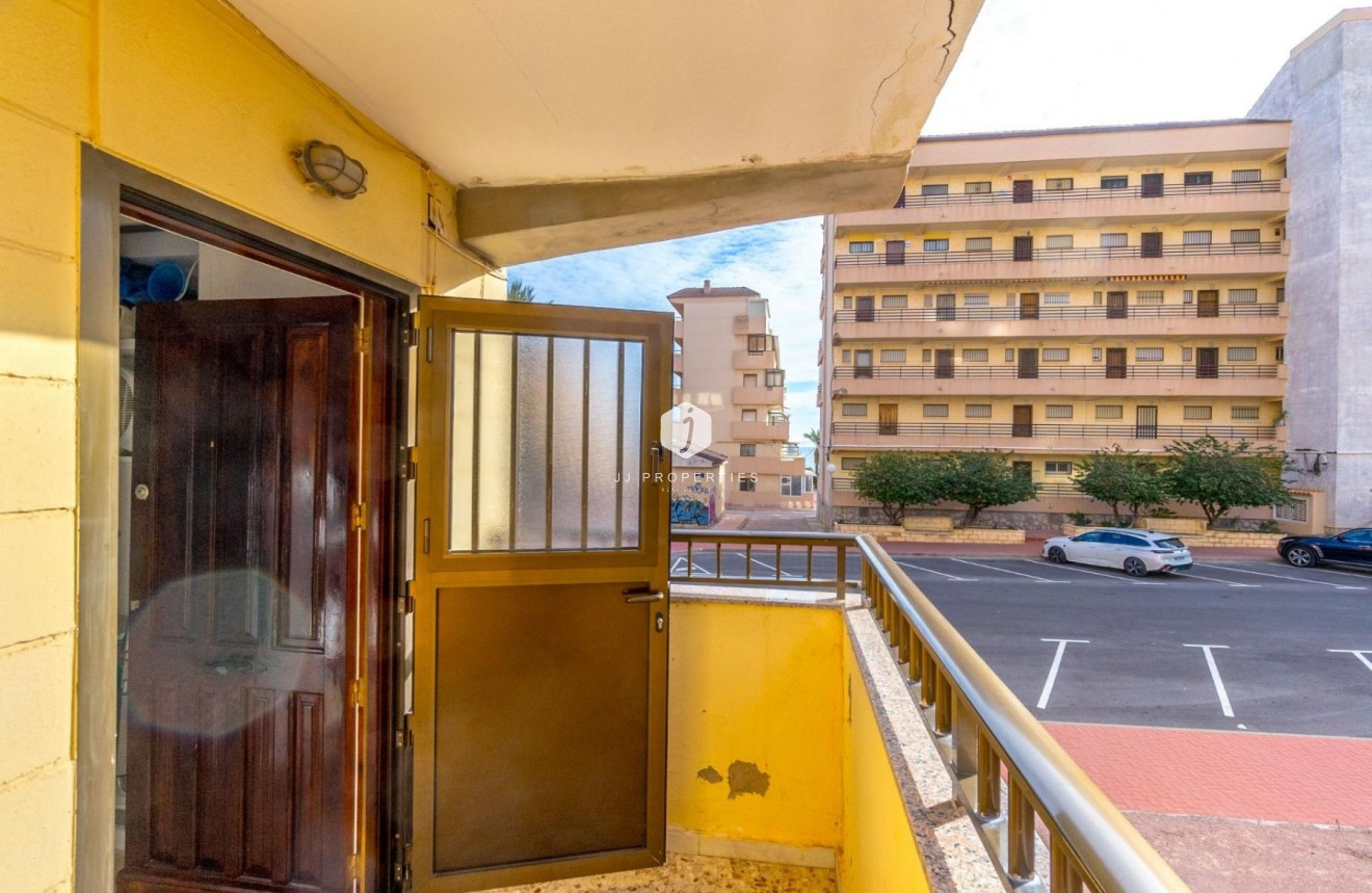 Location à long terme - Appartement -
Torrevieja - Cabo cervera