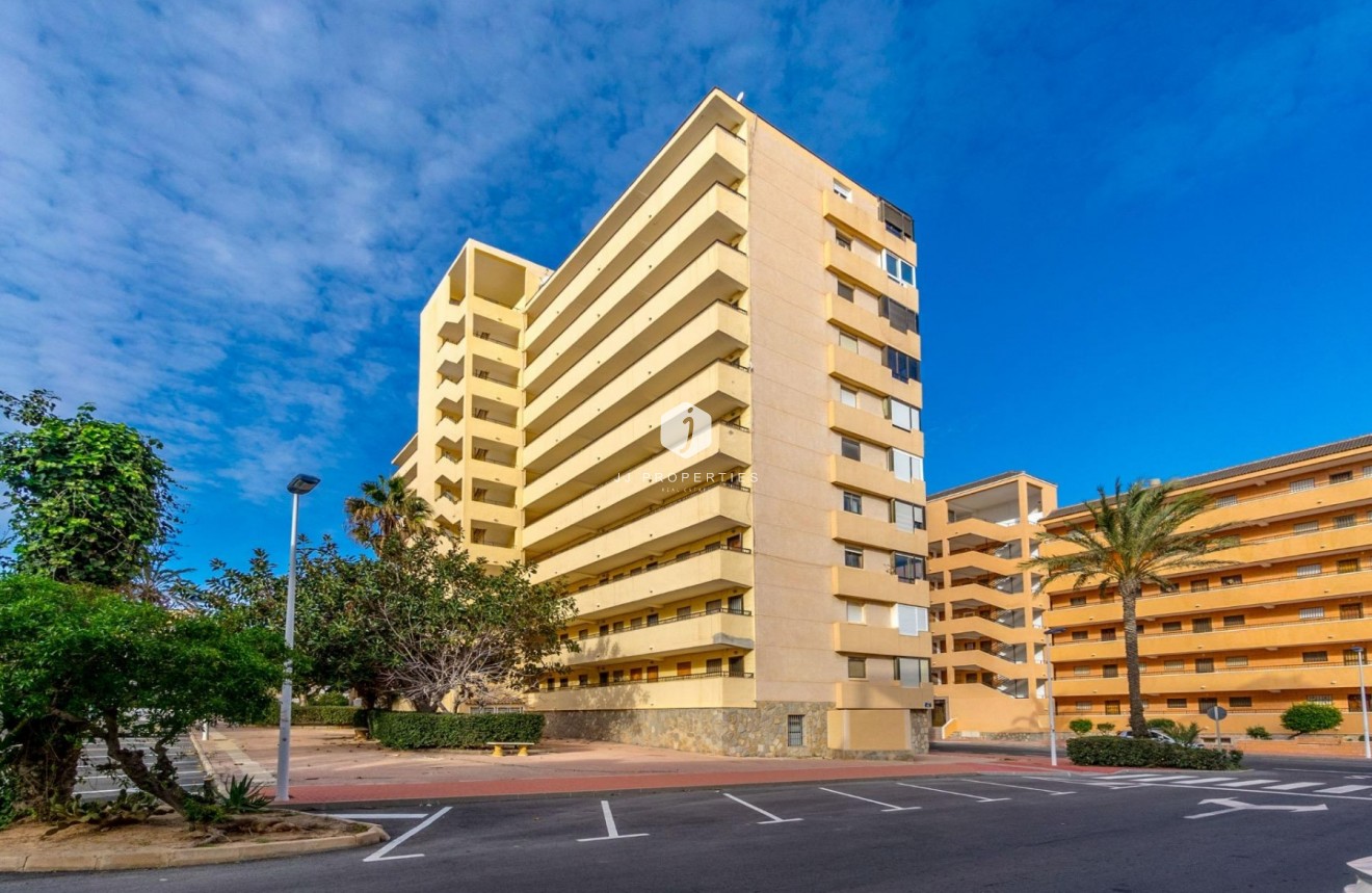 Location à long terme - Appartement -
Torrevieja - Cabo cervera