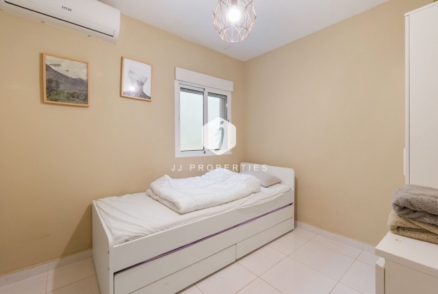 Tweedehands - Appartement / flat -
Torrevieja - Centro