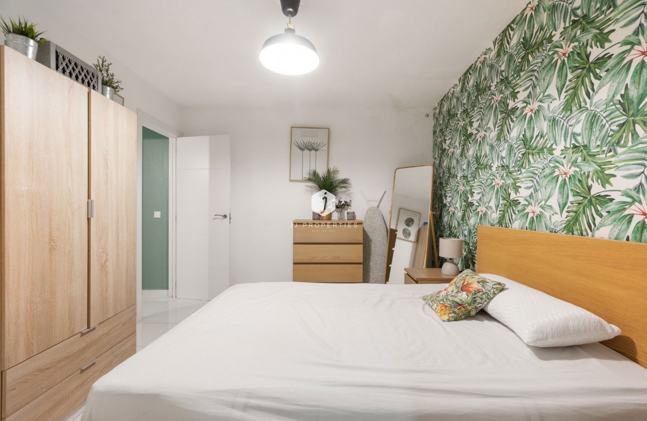 Tweedehands - Appartement / flat -
Torrevieja - Centro