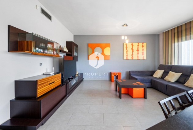 Segunda mano - Chalet -
Rojales