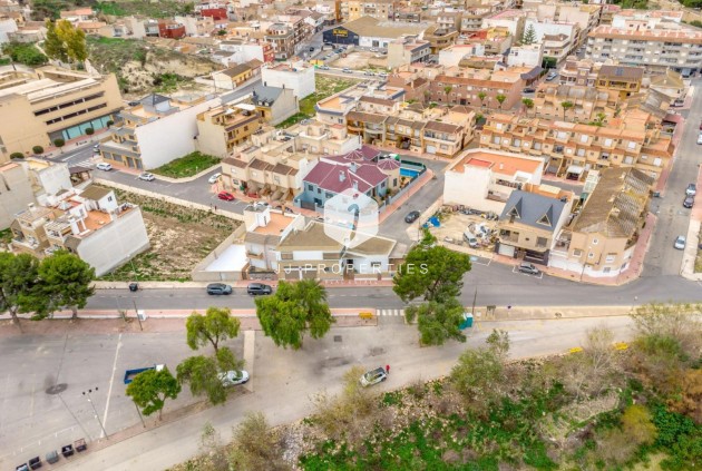 Segunda mano - Chalet -
Rojales