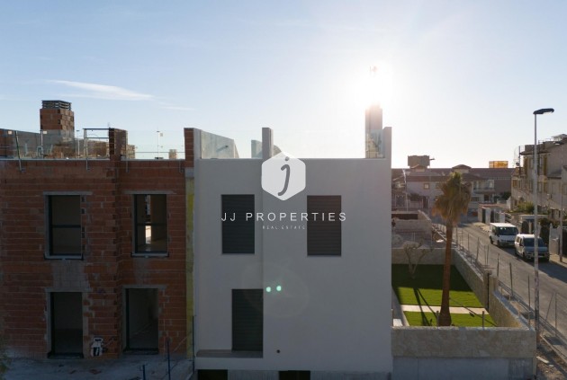 Obra nueva - Bungalow -
Pilar de la Horadada - pueblo