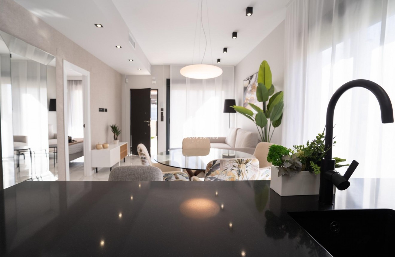 Obra nueva - Bungalow -
Pilar de la Horadada - pueblo