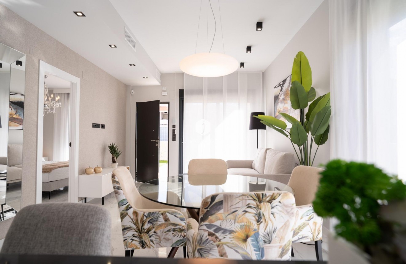 Obra nueva - Bungalow -
Pilar de la Horadada - pueblo