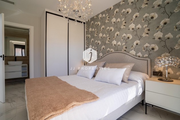 Obra nueva - Bungalow -
Pilar de la Horadada - pueblo