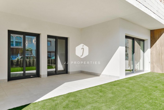 Obra nueva - Bungalow -
Torrevieja - Villa Amalia