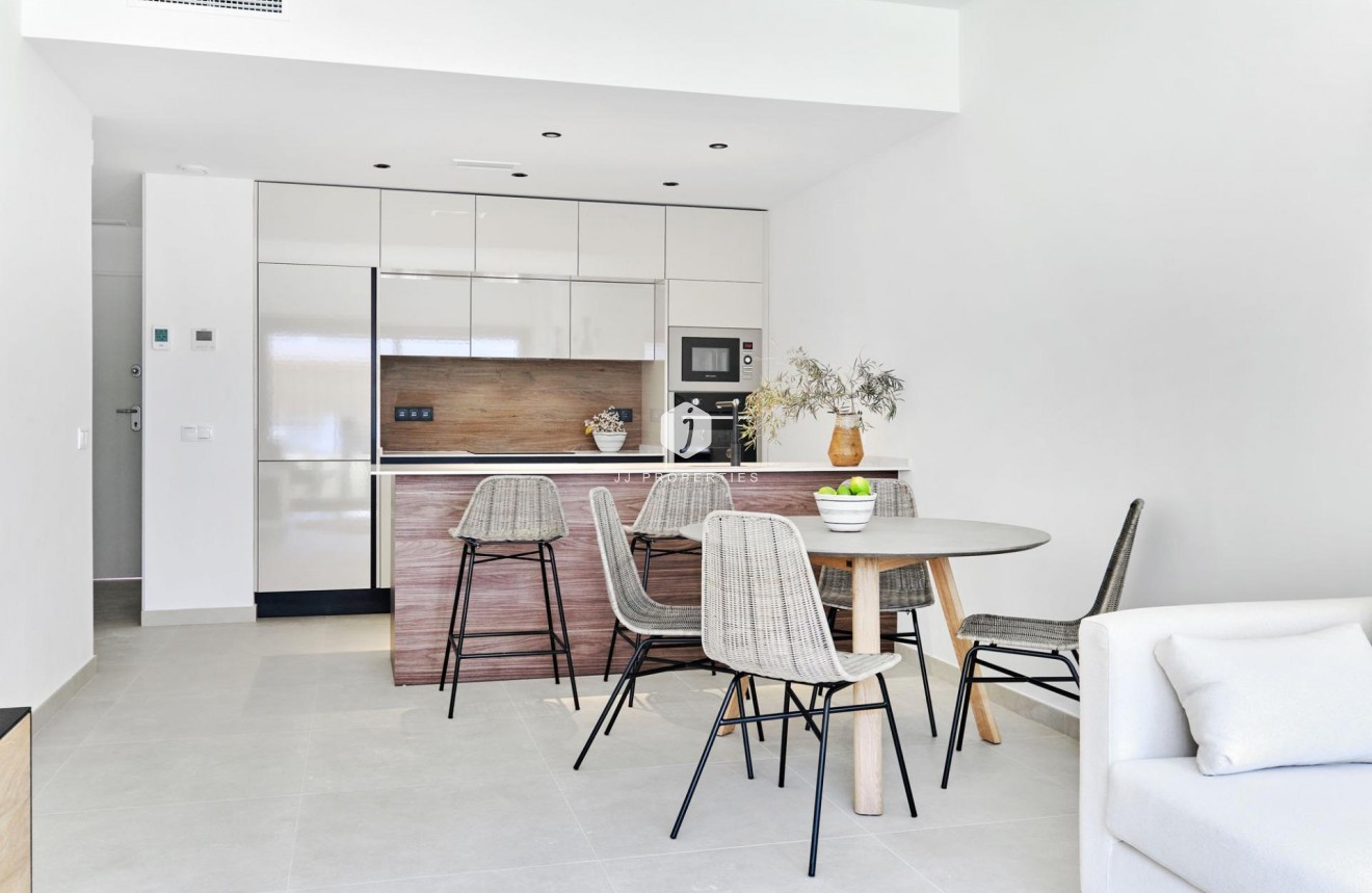 Obra nueva - Bungalow -
Torrevieja - Villa Amalia