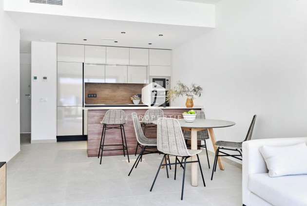 Obra nueva - Bungalow -
Torrevieja - Villa Amalia