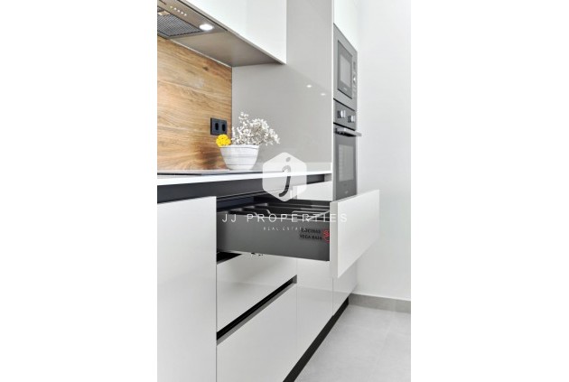 Obra nueva - Bungalow -
Torrevieja - Villa Amalia