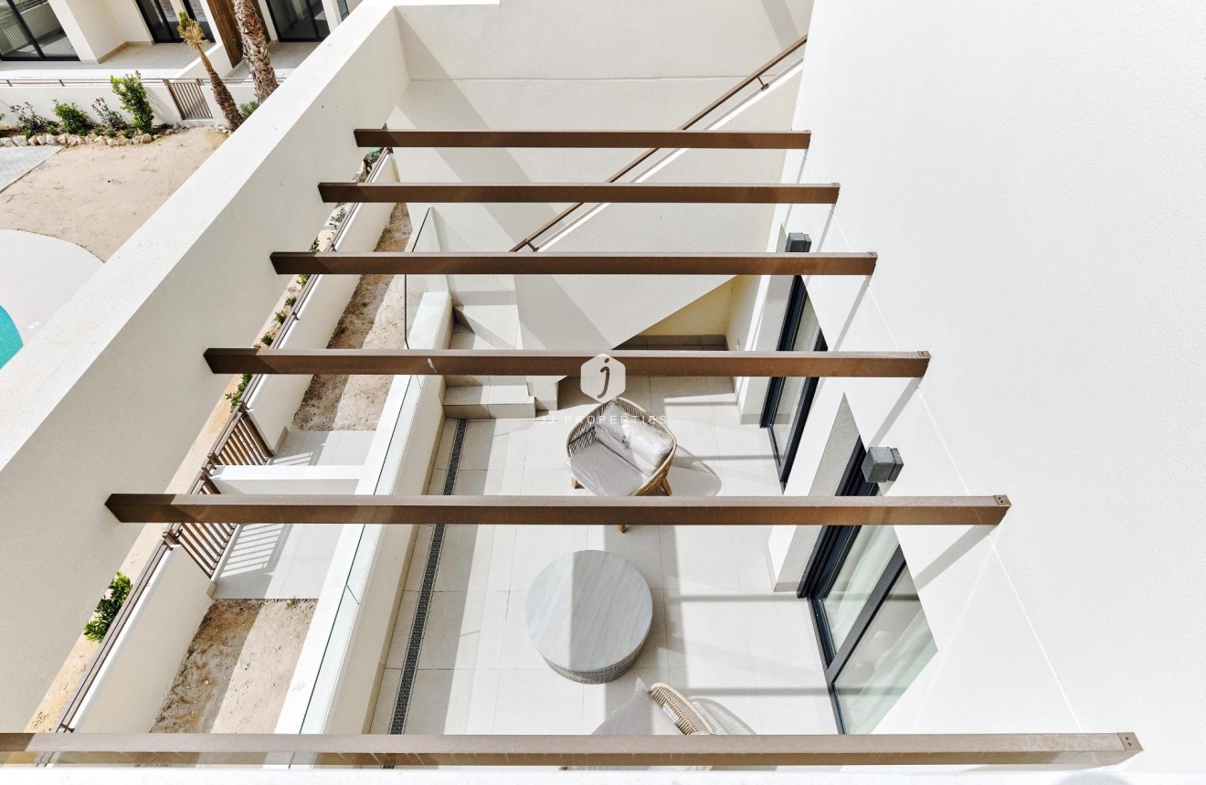 Obra nueva - Bungalow -
Torrevieja - Villa Amalia