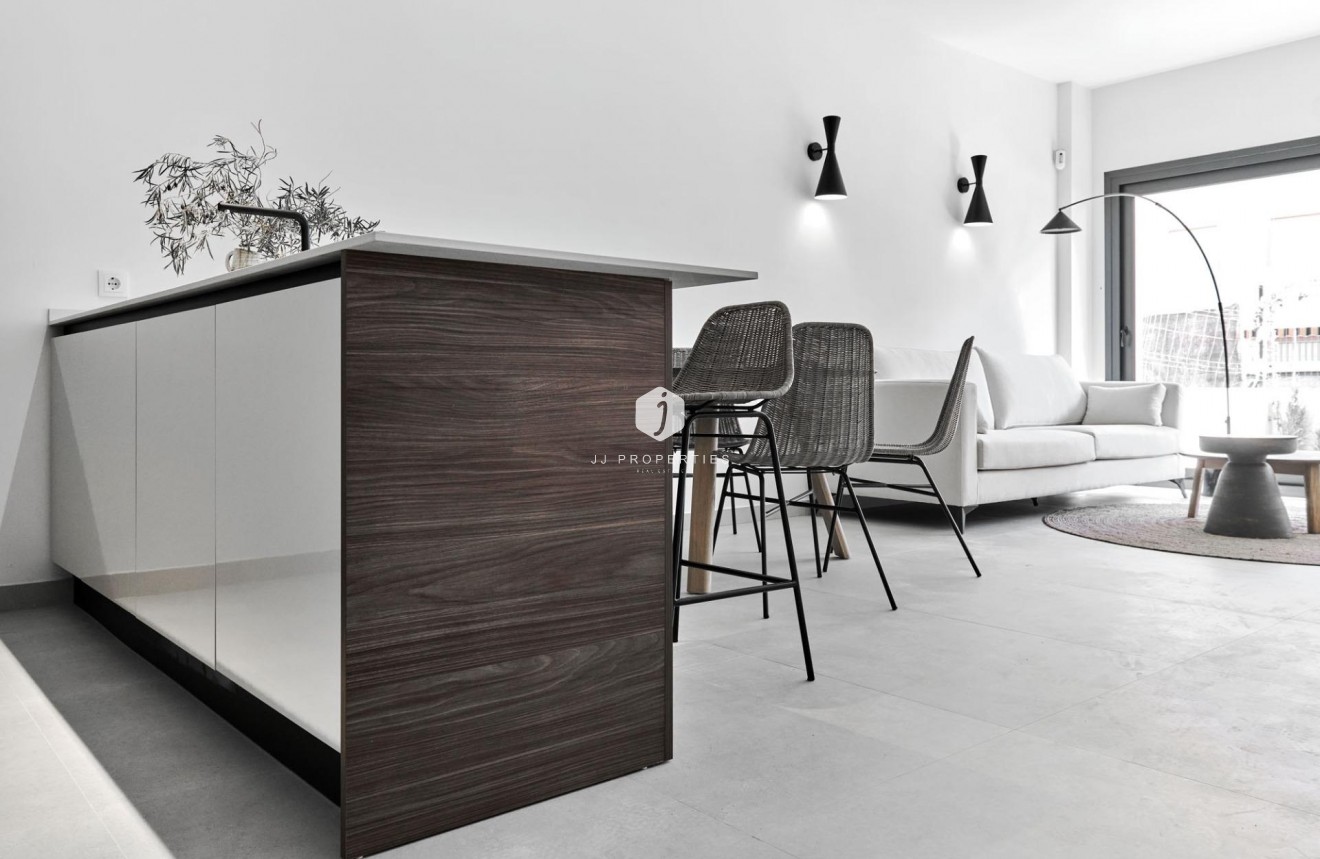 Obra nueva - Bungalow -
Torrevieja - Villa Amalia