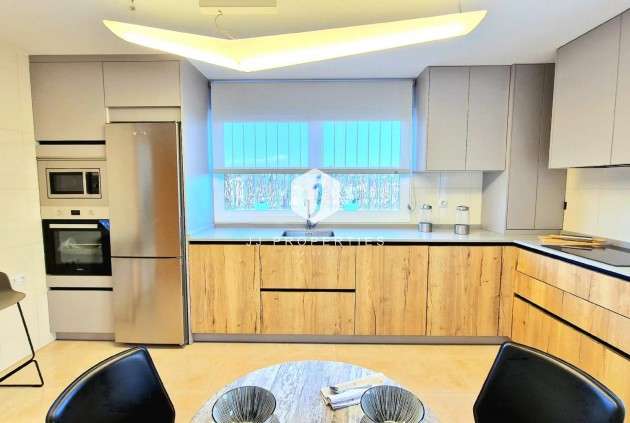 Obra nueva - Villa -
Lorca - Purias