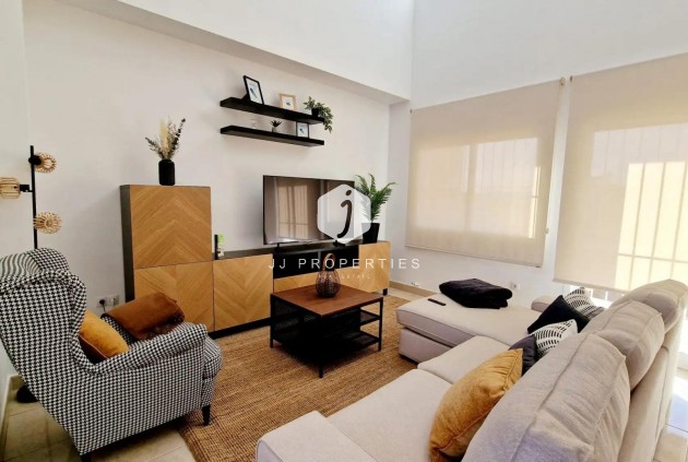 Obra nueva - Villa -
Lorca - Purias