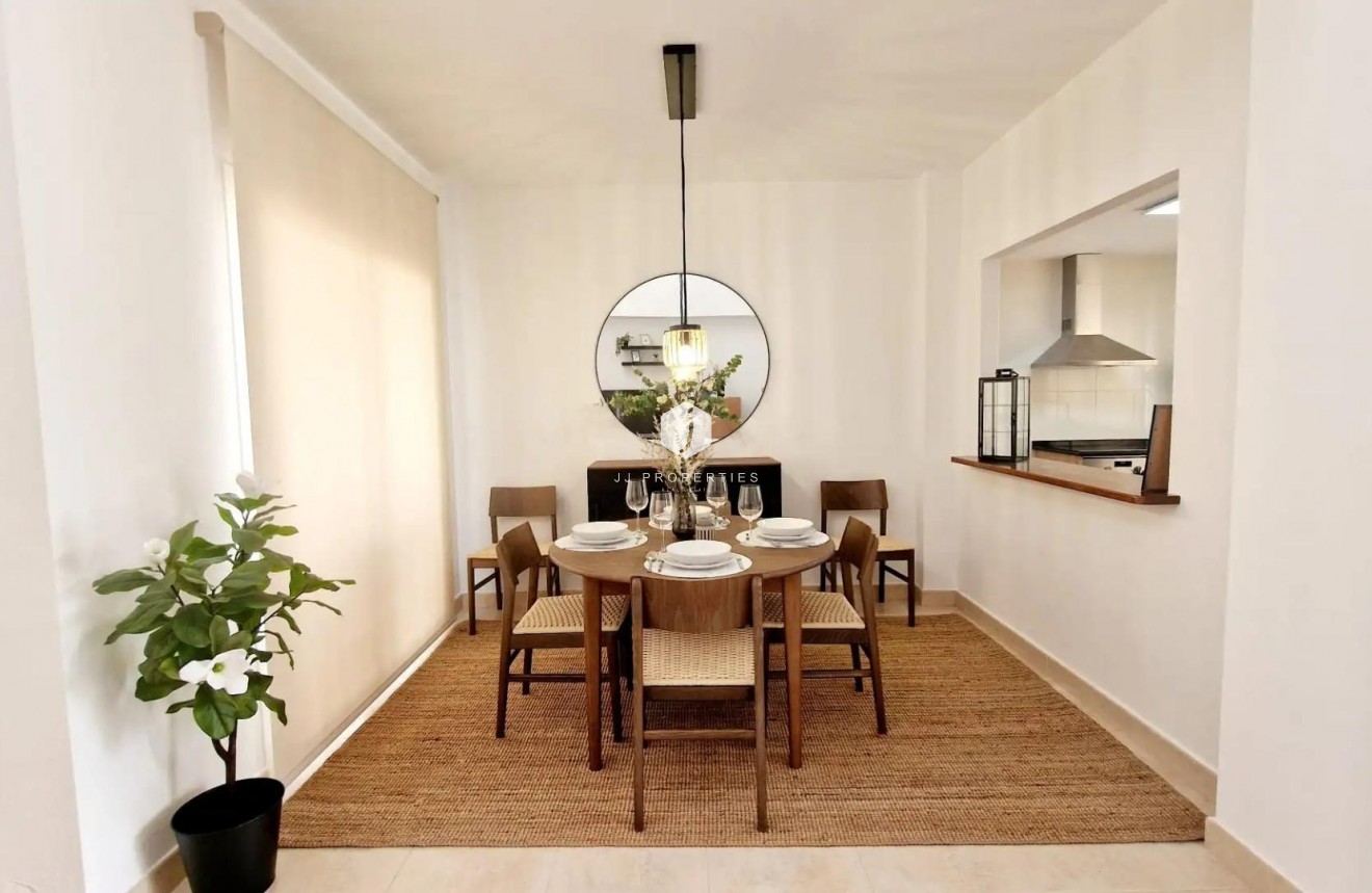 Obra nueva - Villa -
Lorca - Purias