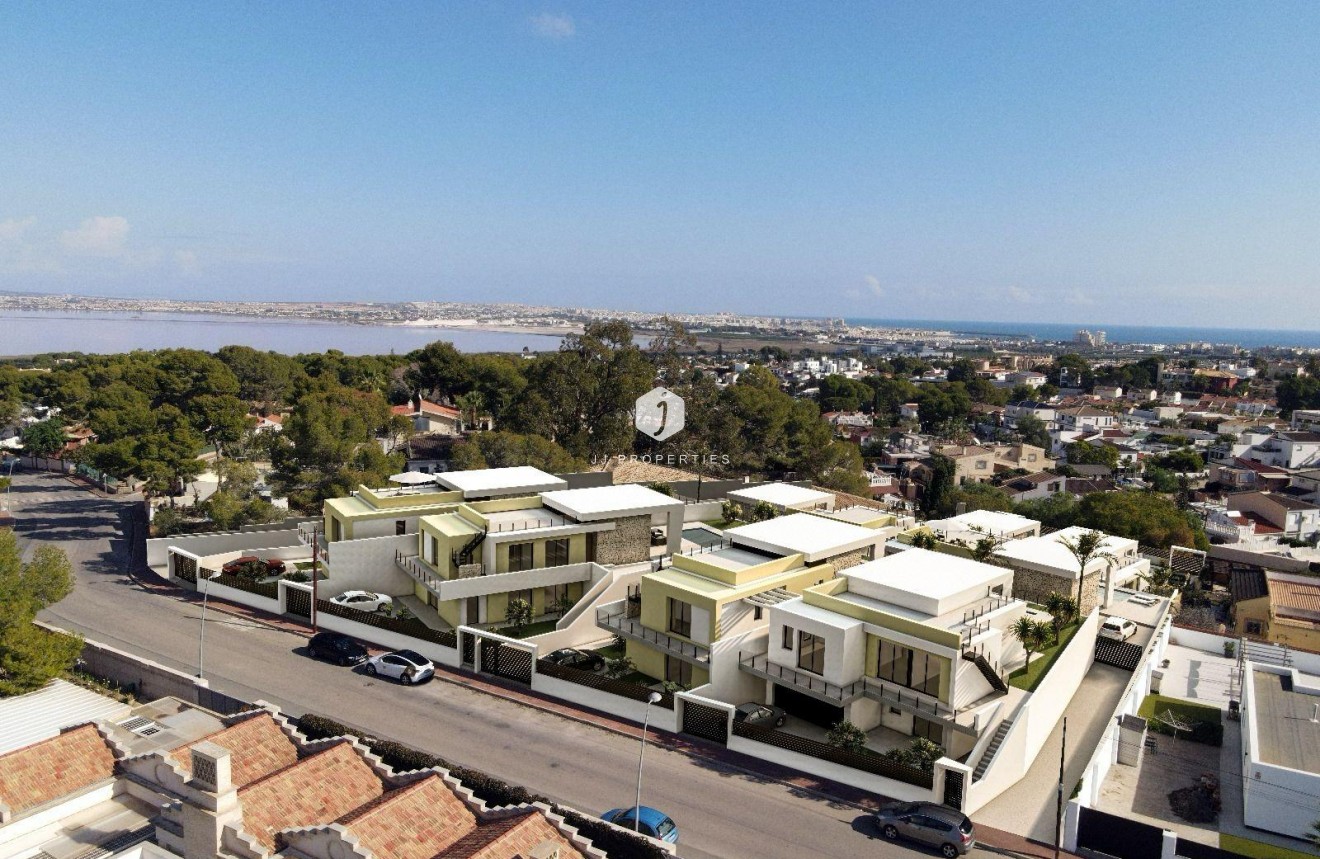 Obra nueva - Villa -
Torrevieja - Los Balcones
