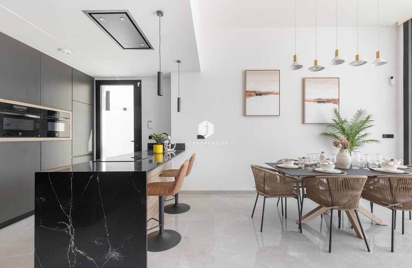 Obra nueva - Villa -
Torrevieja - Los Balcones