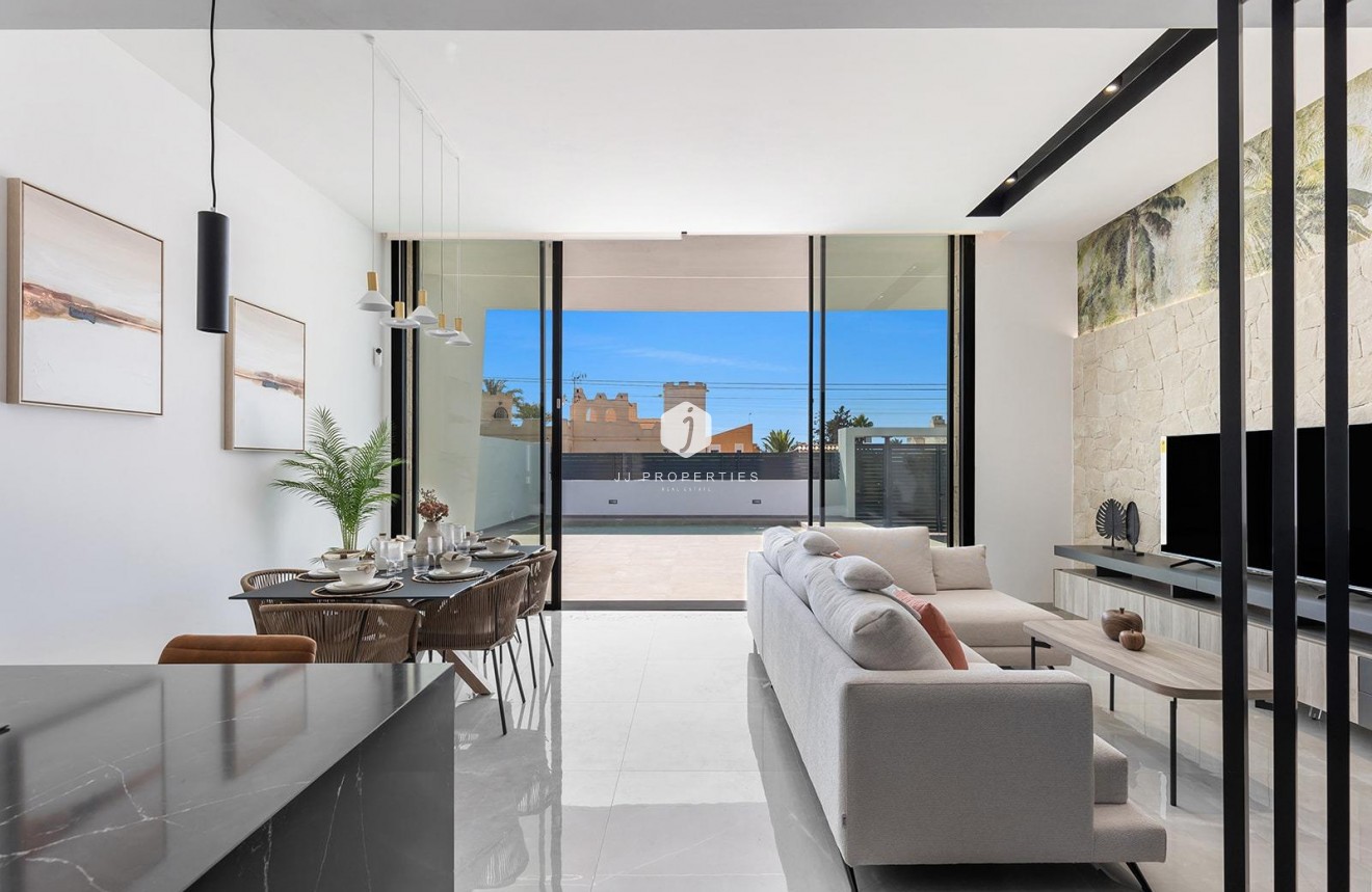 Obra nueva - Villa -
Torrevieja - Los Balcones