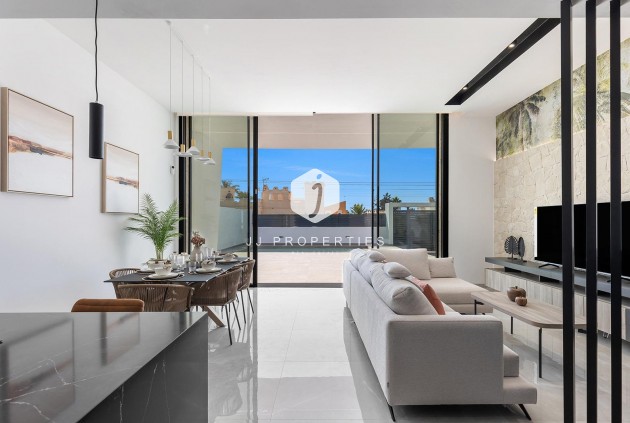 Obra nueva - Villa -
Torrevieja - Los Balcones