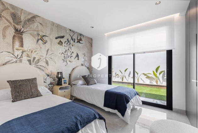 Obra nueva - Villa -
Torrevieja - Los Balcones