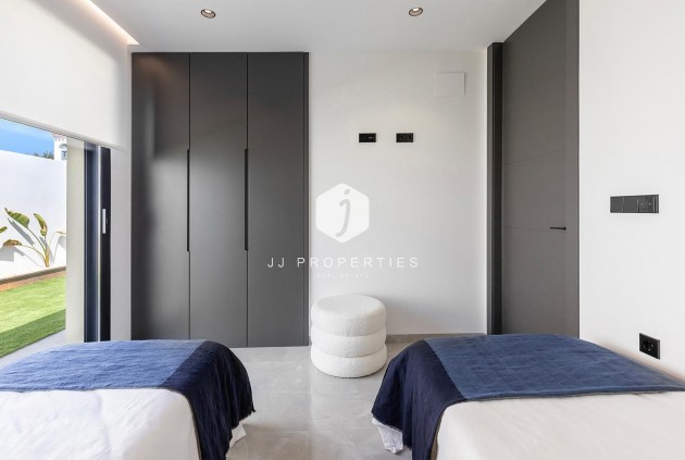 Obra nueva - Villa -
Torrevieja - Los Balcones