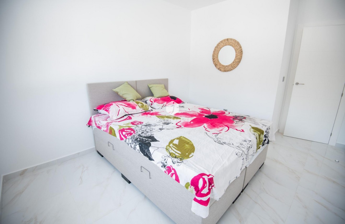 Obra nueva - Villa -
Pilar de la Horadada - Pinar de Campoverde