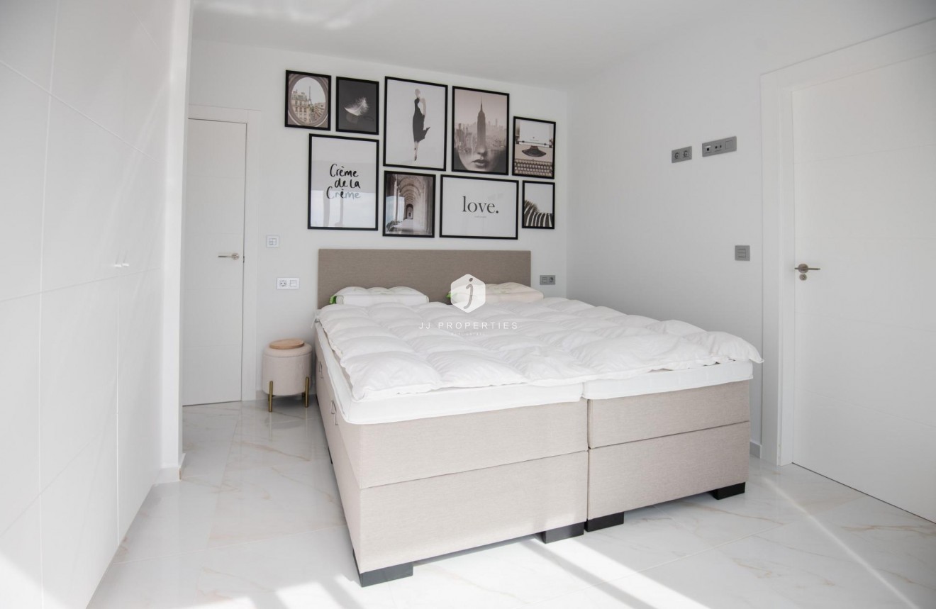 Obra nueva - Villa -
Pilar de la Horadada - Pinar de Campoverde