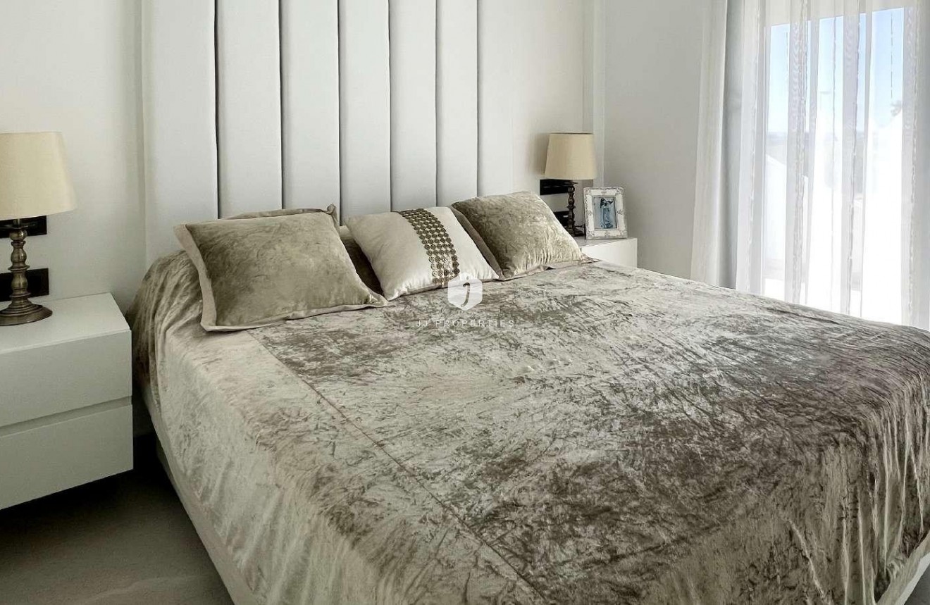 Obra nueva - Villa -
Rojales - Ciudad Quesada