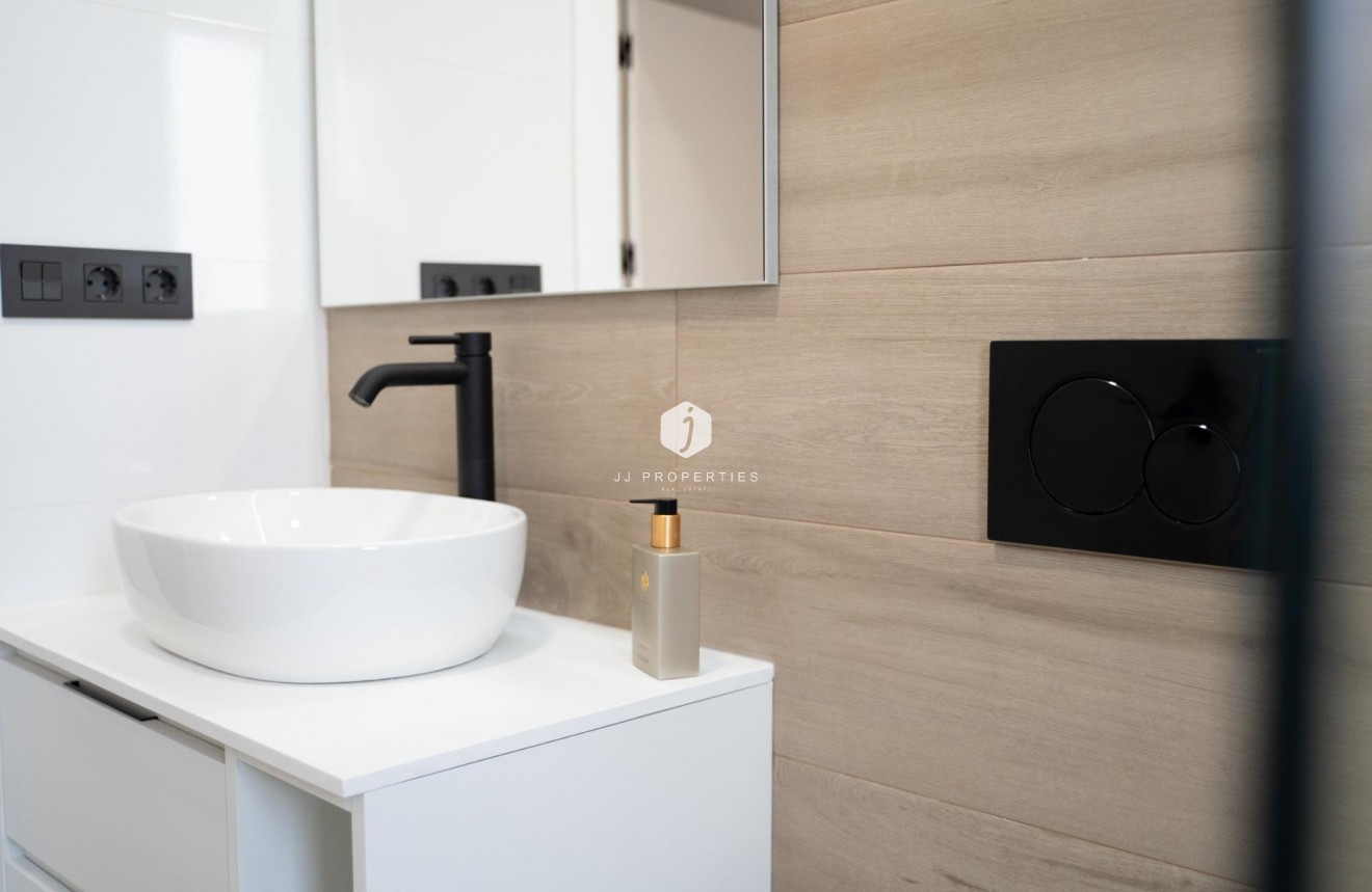 Obra nueva - Bungalow -
Pilar de la Horadada - pueblo