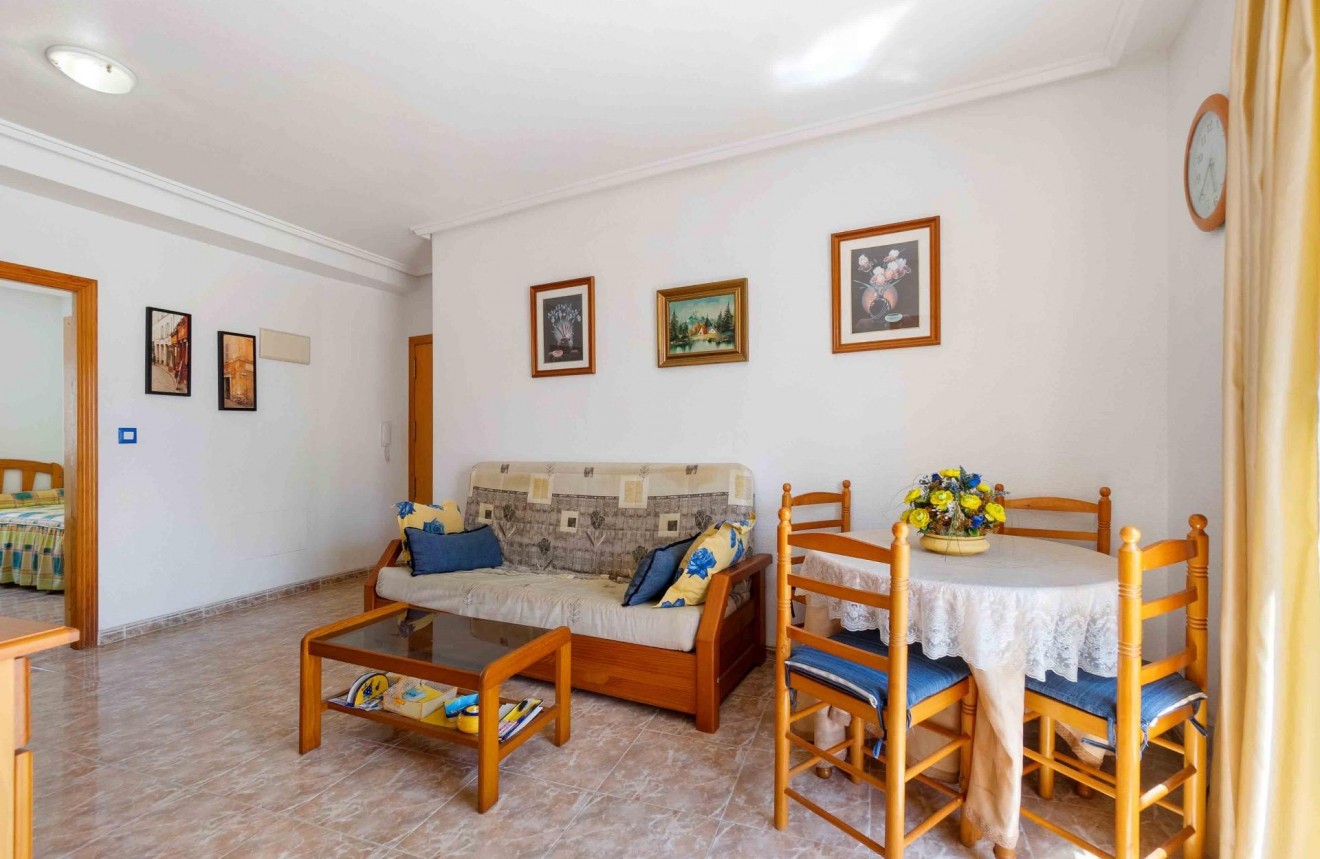 Resale - Penthouse -
Torrevieja - Centro