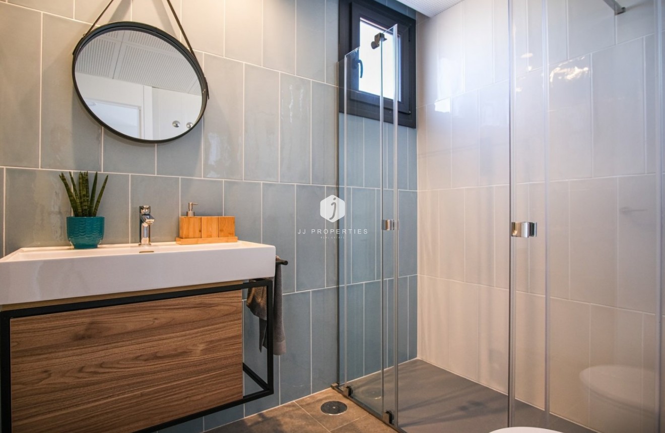 Obra nueva - Villa -
Polop - Urbanizaciones