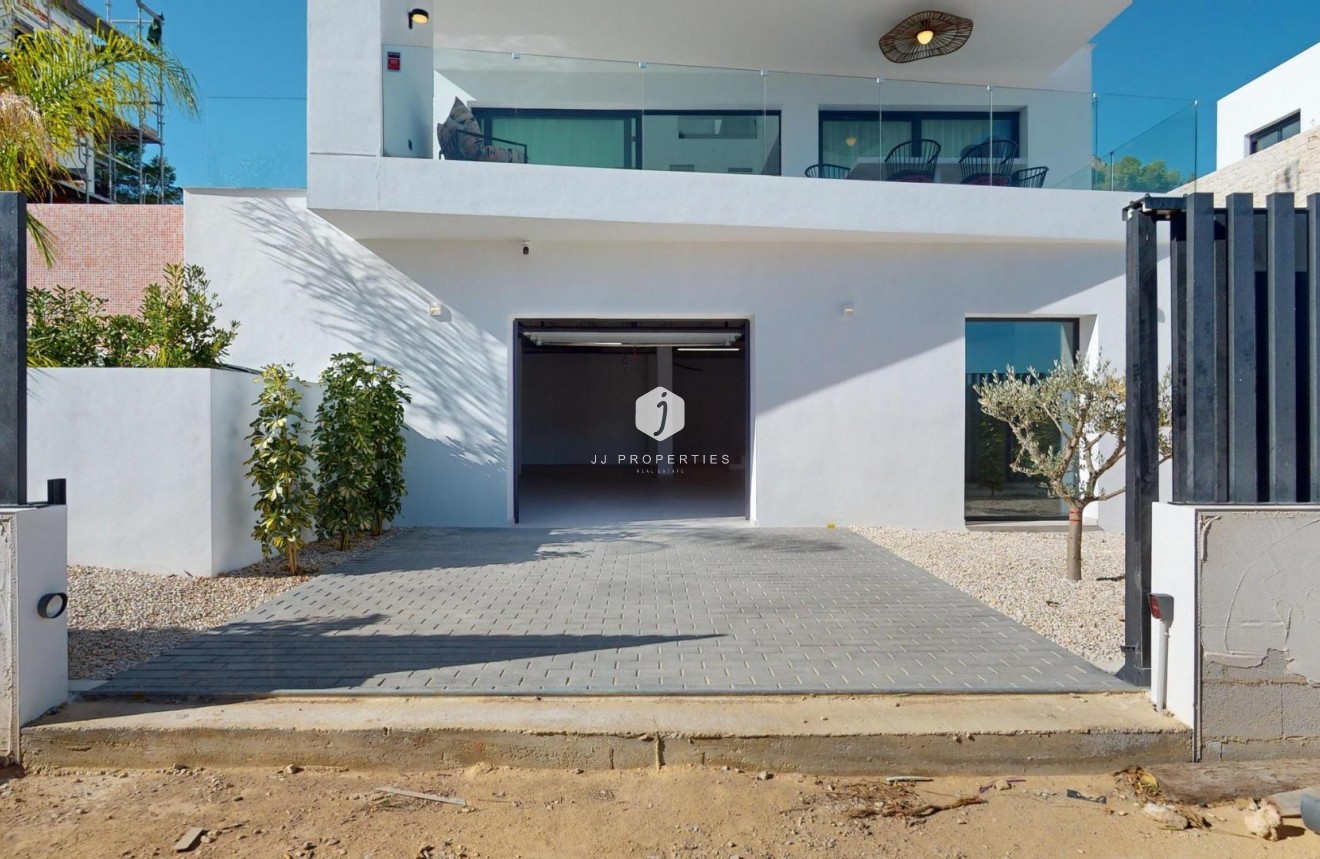 Nouvelle construction - Villa -
Polop - PAU 1