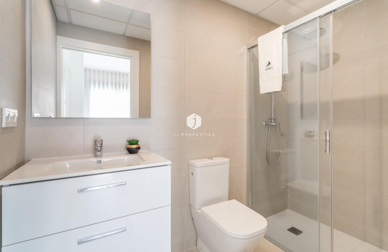 Obra nueva - Apartamento / piso -
Torrevieja - Torreblanca