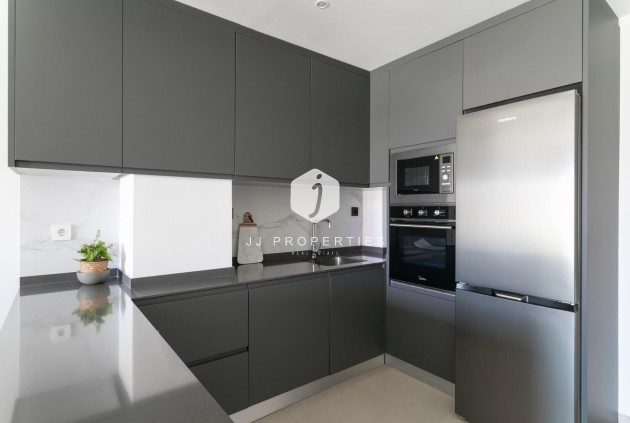 Obra nueva - Apartamento / piso -
Torrevieja - Torreblanca