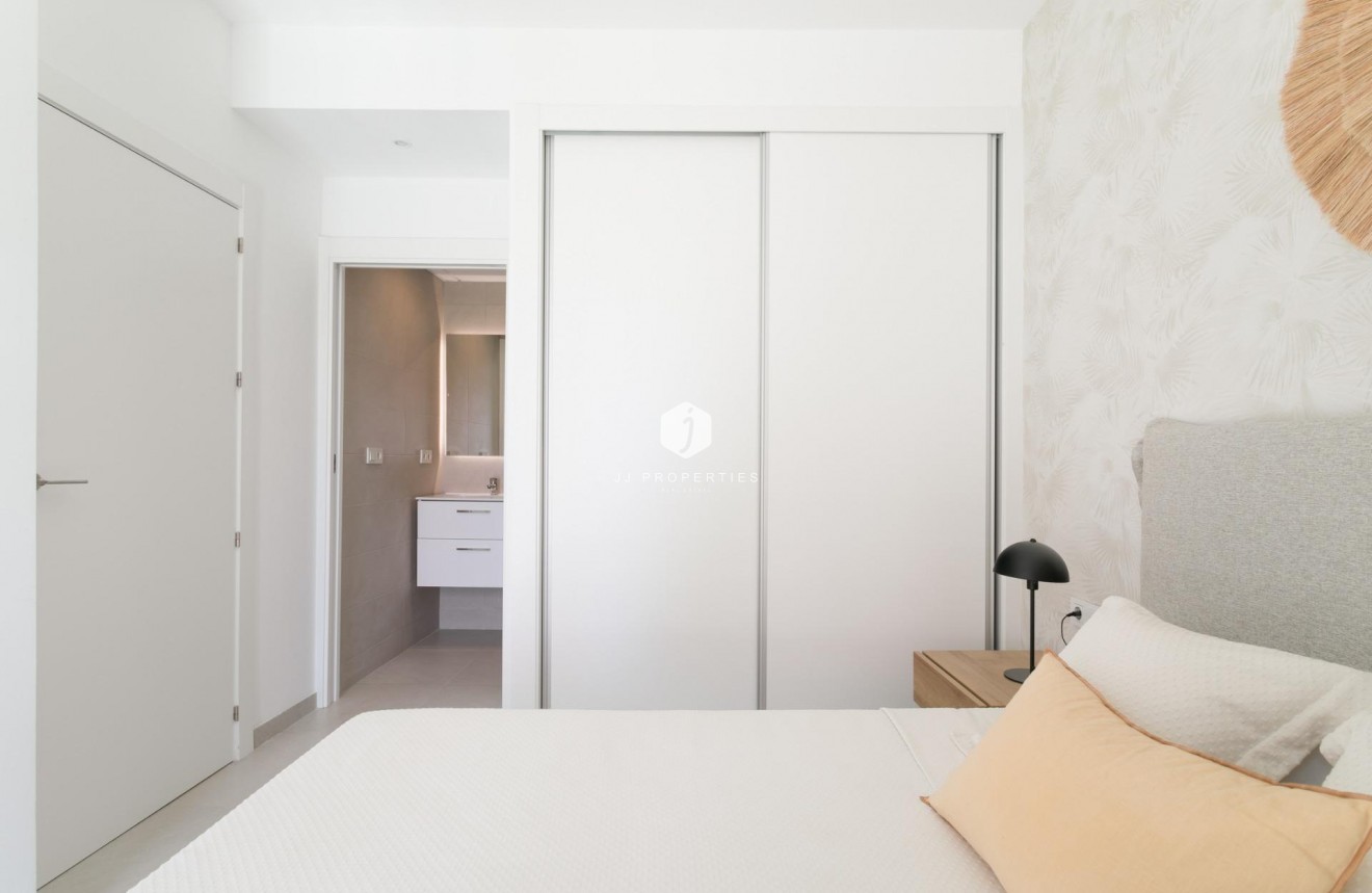 Obra nueva - Apartamento / piso -
Torrevieja - Torreblanca