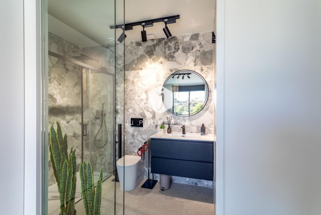 Obra nueva - Apartamento / piso -
Finestrat - Balcón de finestrat