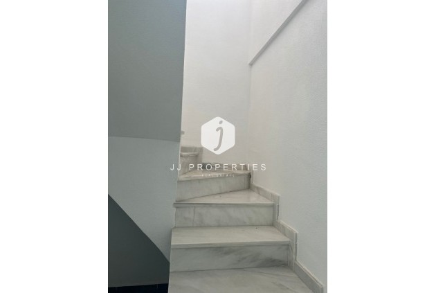 Obra nueva - Ático -
Calpe - Playa La Fossa