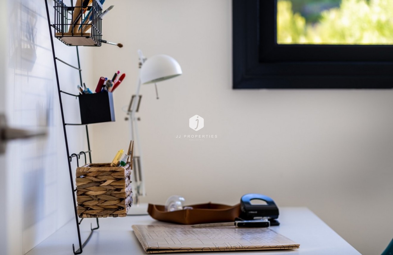 Obra nueva - Villa -
Polop - Urbanizaciones