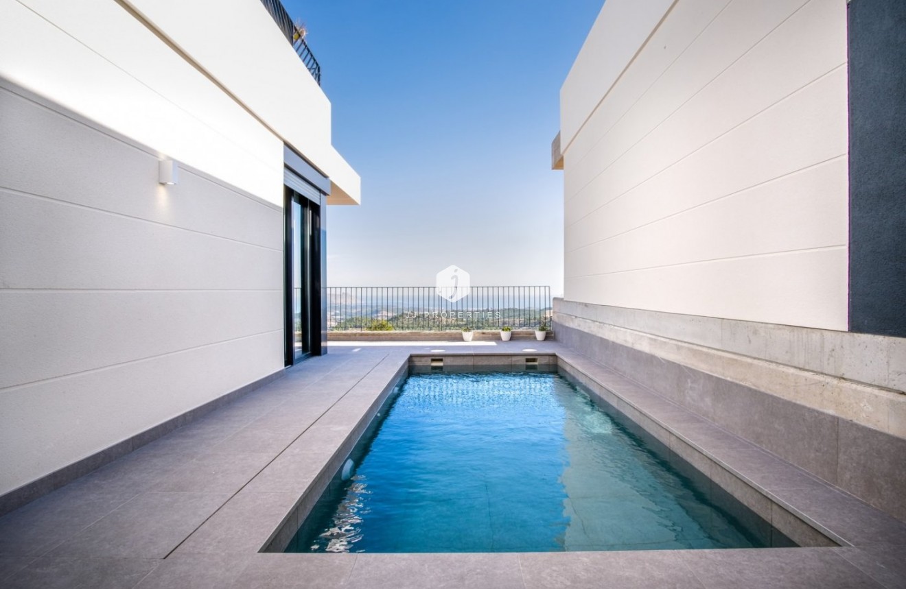 Obra nueva - Villa -
Polop - Urbanizaciones