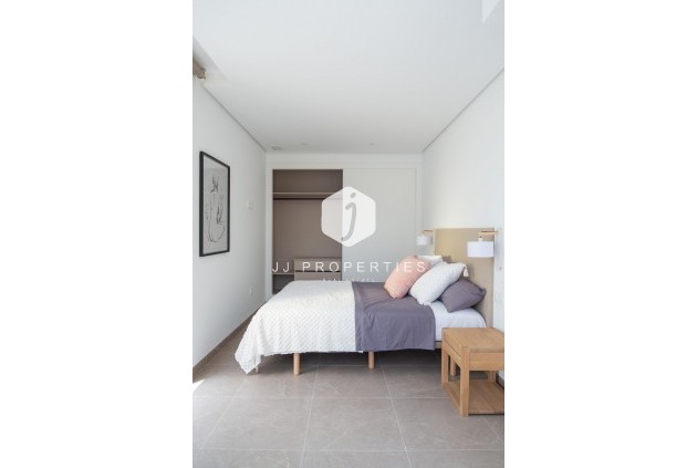 Obra nueva - Villa -
Orihuela Costa - Campoamor